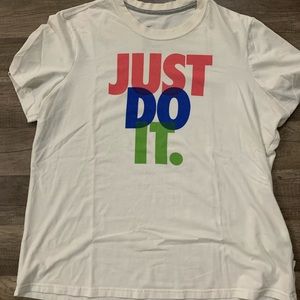 Nike Dri-Fit /Womens 1X White Tshirt